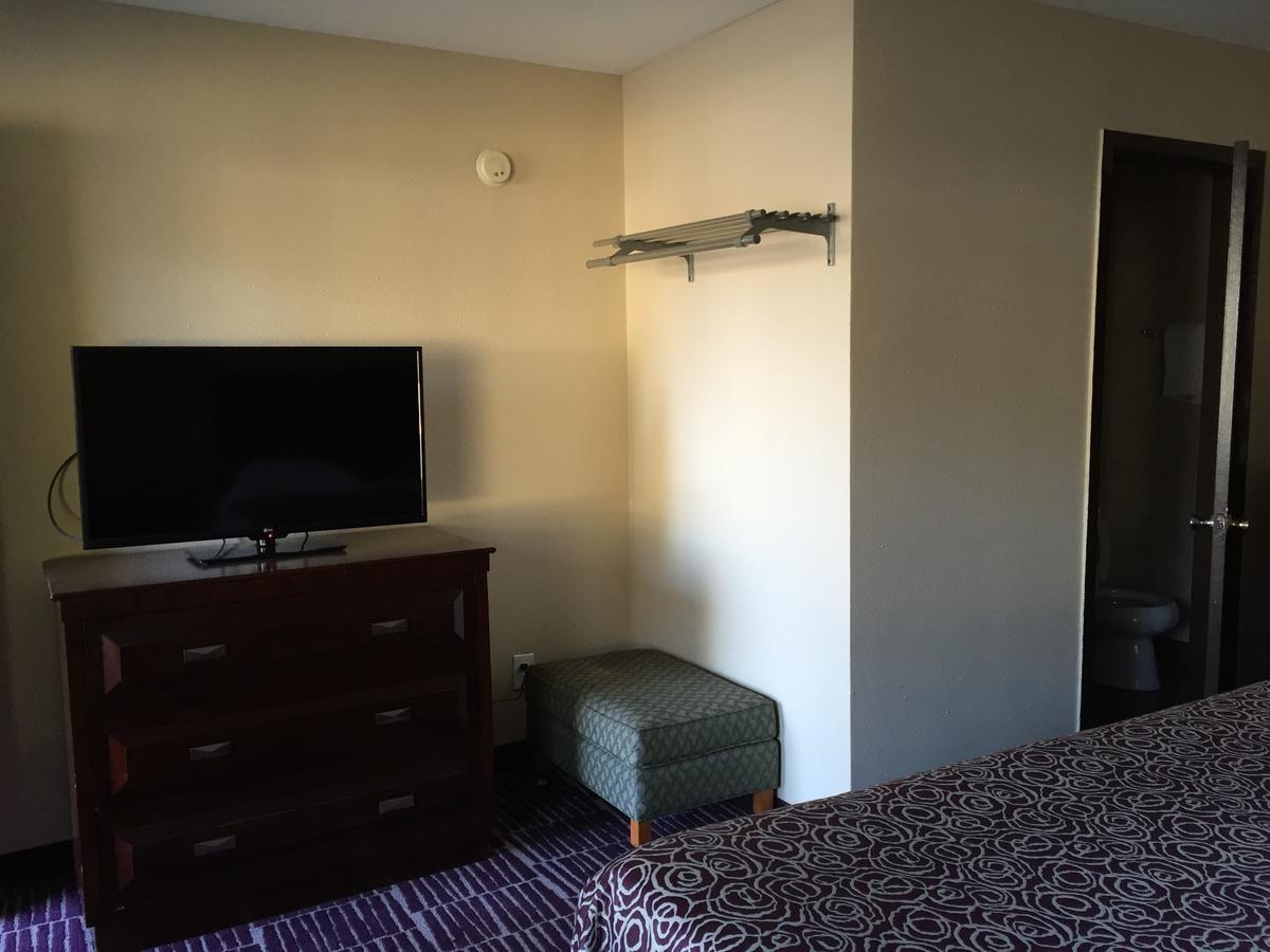 Economy Inn Портленд Экстерьер фото