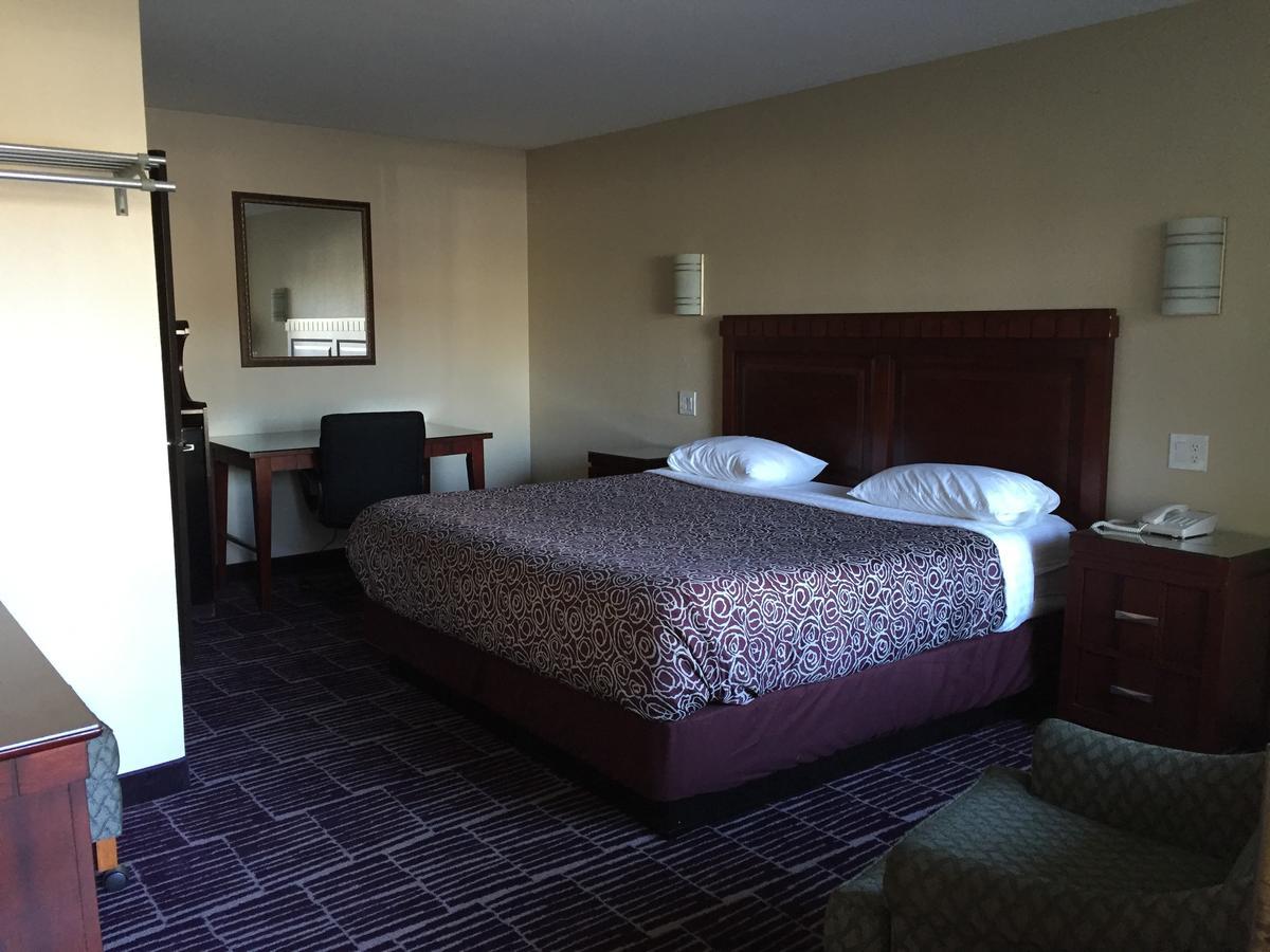 Economy Inn Портленд Экстерьер фото