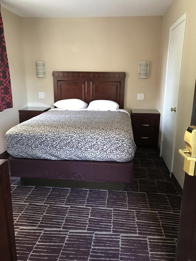 Economy Inn Портленд Экстерьер фото