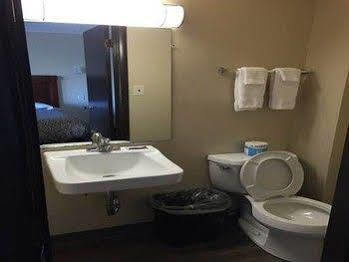 Economy Inn Портленд Экстерьер фото